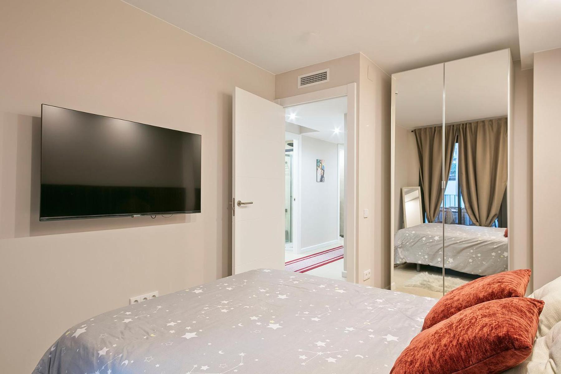 Your Home - Camp Nou Apartment L'Hospitalet de Llobregat Buitenkant foto